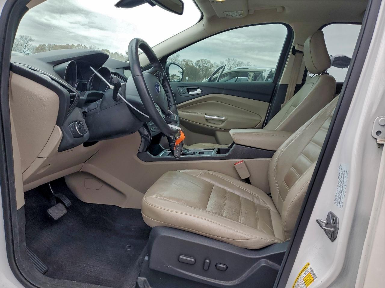 2018 FORD ESCAPE TITANIUM photo 7