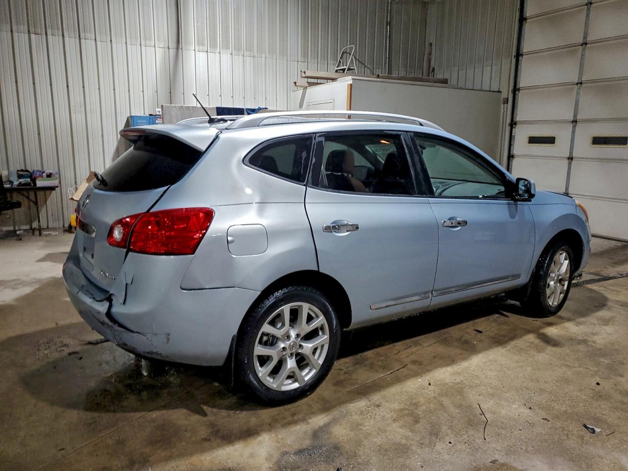 2011 NISSAN ROGUE S photo 3