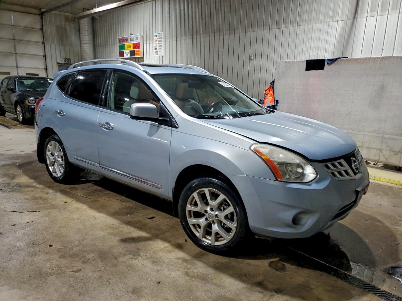 2011 NISSAN ROGUE S photo 4