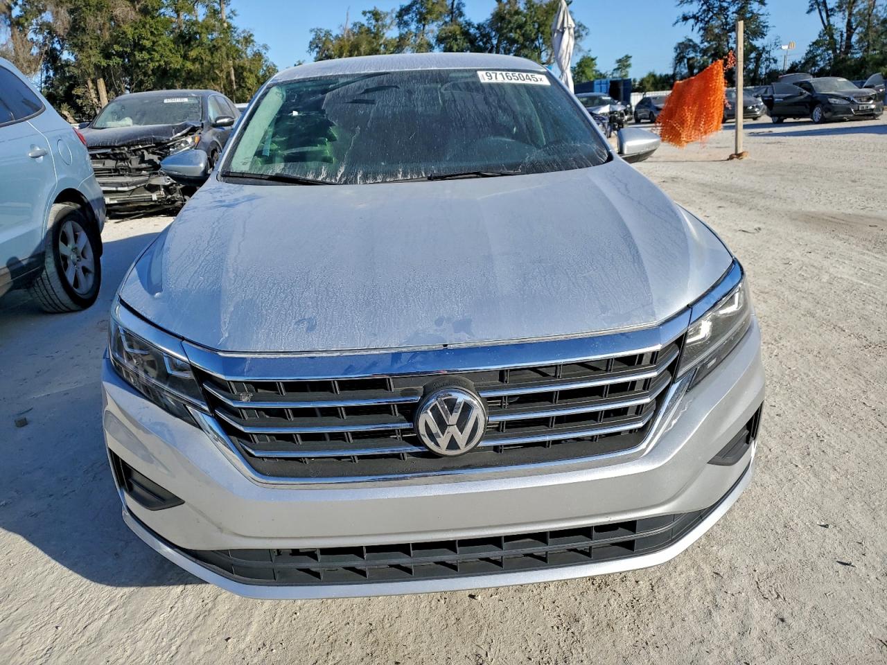 2020 VOLKSWAGEN PASSAT S photo 5