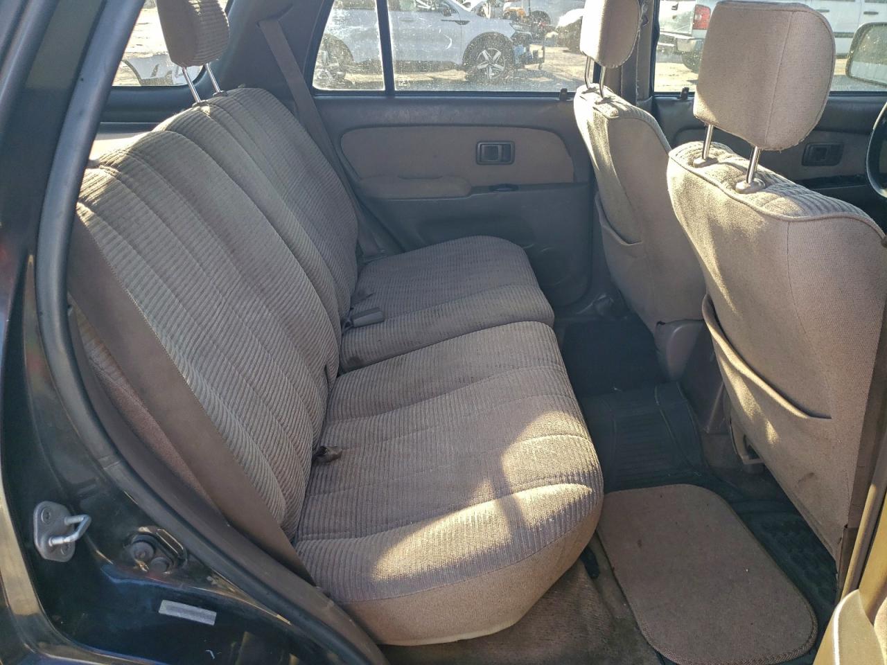 1998 TOYOTA 4RUNNER SR5 photo 11