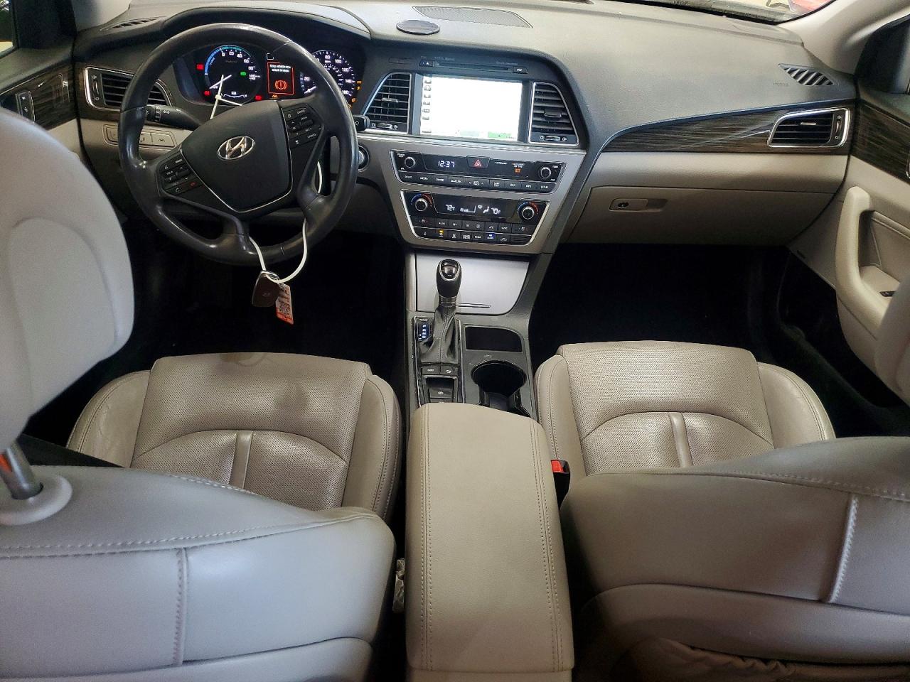 2016 HYUNDAI SONATA HYBRID photo 8