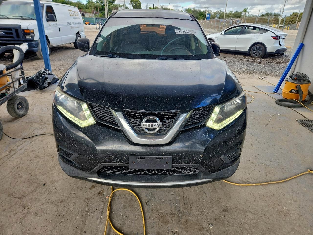 2016 NISSAN ROGUE S photo 5