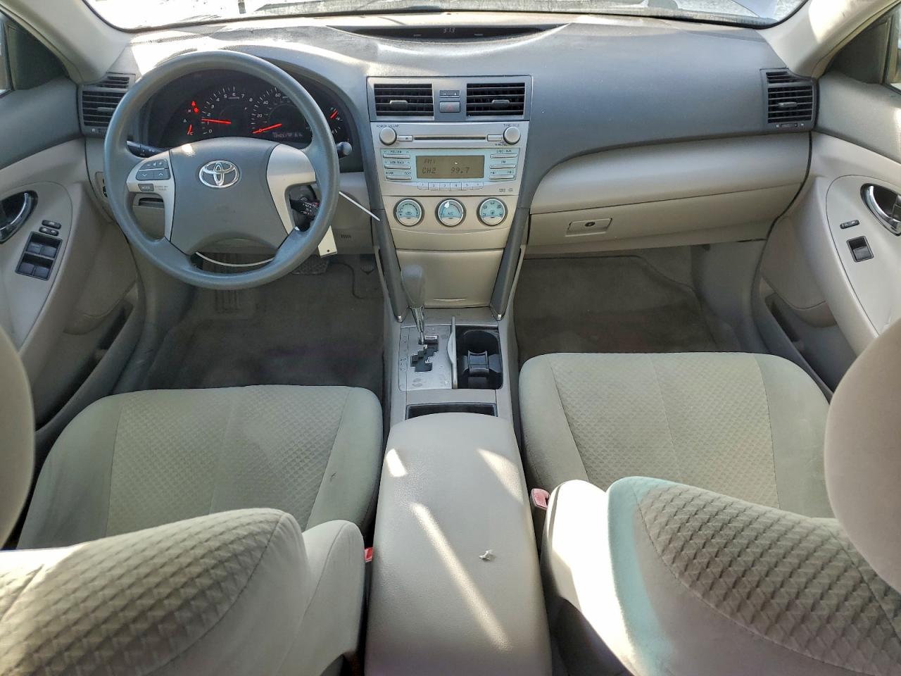 2009 TOYOTA CAMRY BASE photo 8