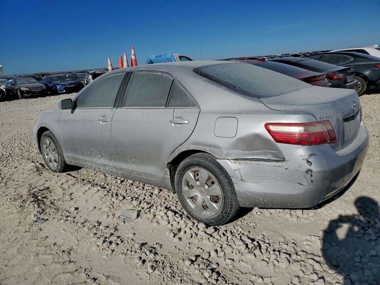 2009 TOYOTA CAMRY BASE photo 2