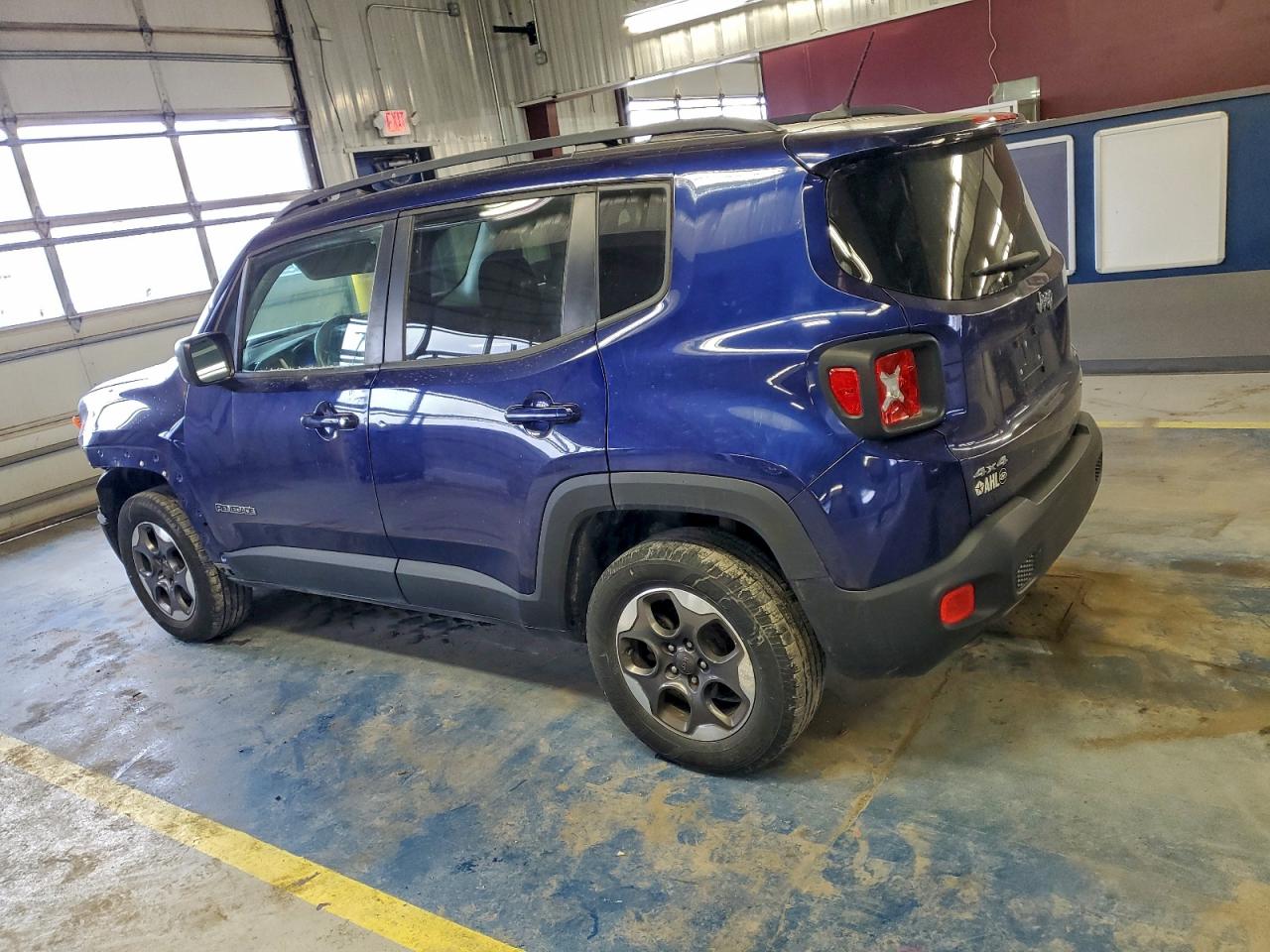 2017 JEEP RENEGADE SPORT photo 2