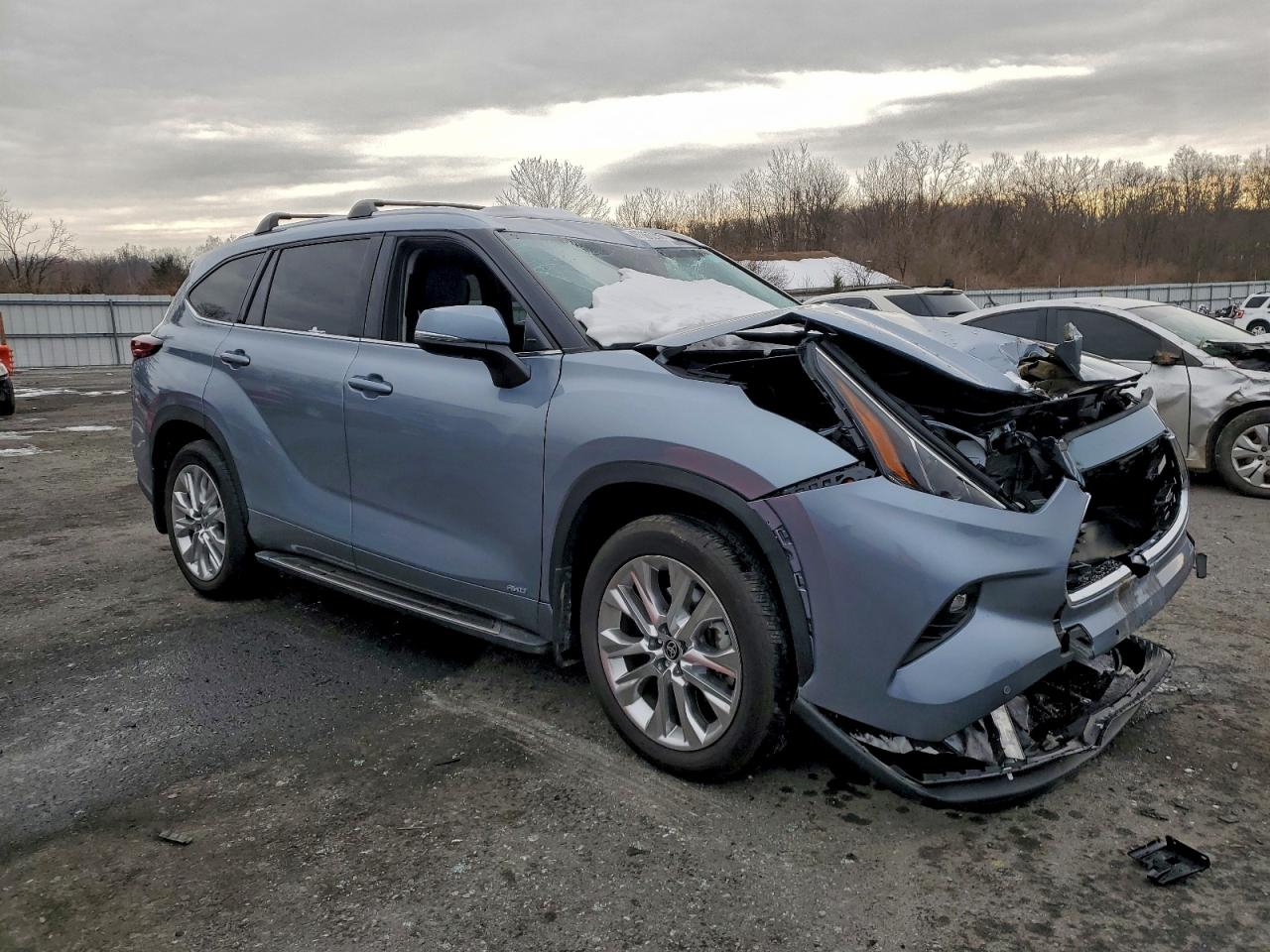 2024 TOYOTA HIGHLANDER HYBRID LIMITED photo 4