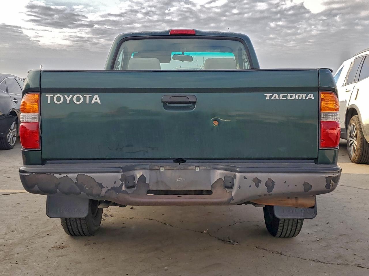 2003 TOYOTA TACOMA photo 6