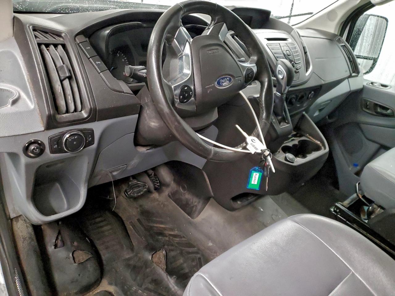 2017 FORD TRANSIT T-250 photo 8
