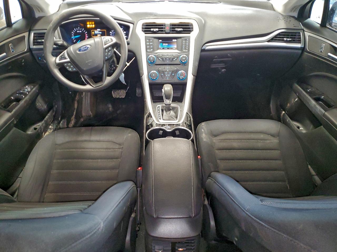 2015 FORD FUSION SE photo 8
