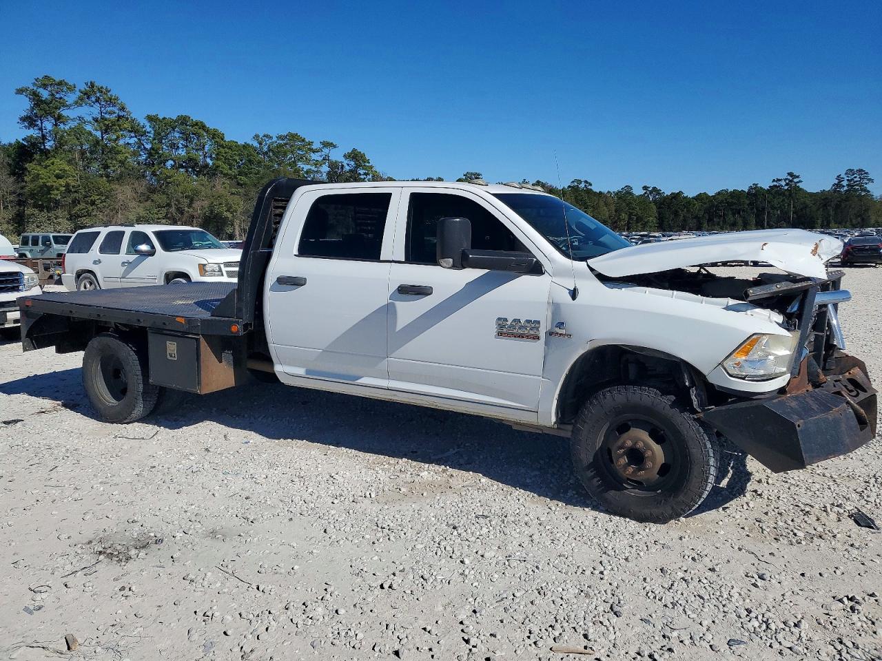 2018 RAM 3500 photo 4