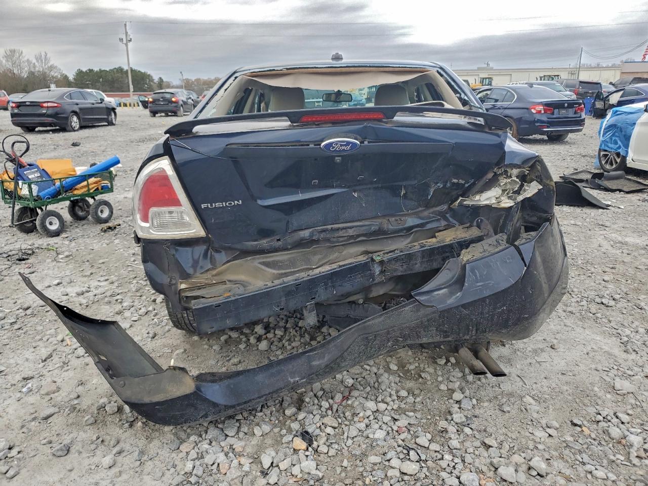 2009 FORD FUSION SE photo 6