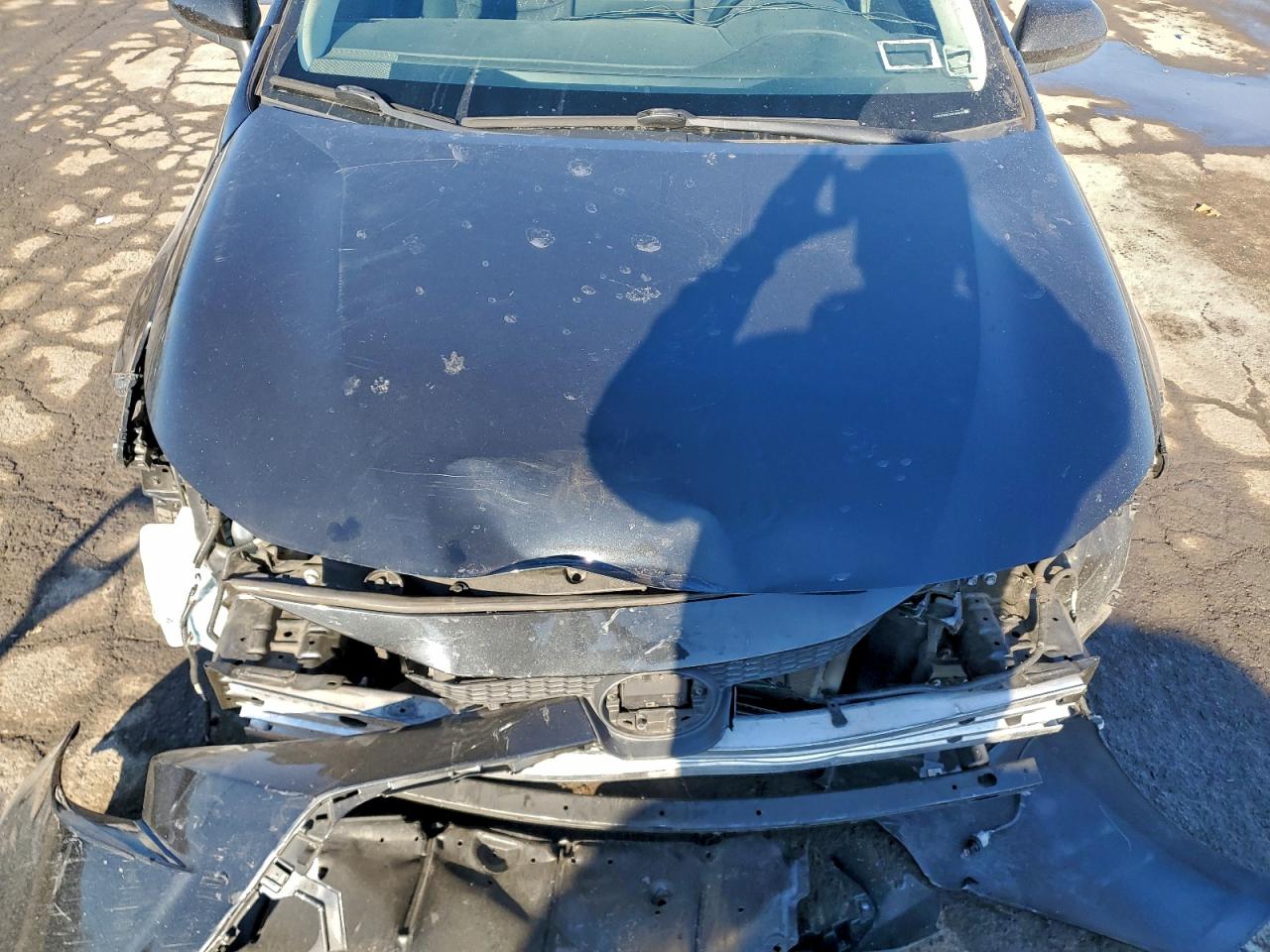 2022 TOYOTA COROLLA LE photo 11