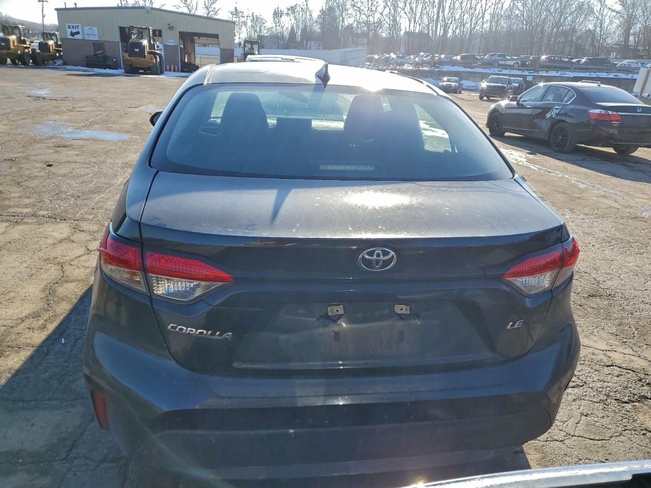 2022 TOYOTA COROLLA LE photo 6