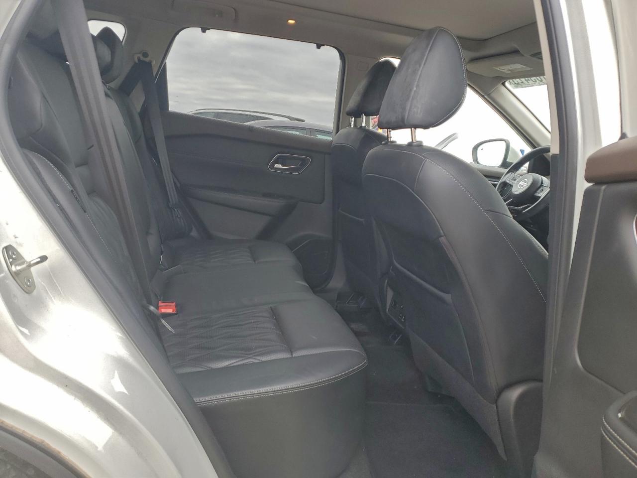 2021 NISSAN ROGUE PLATINUM photo 21
