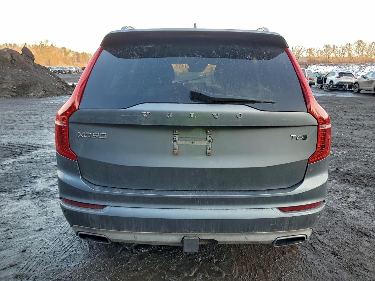 2016 VOLVO XC90 T6 photo 6