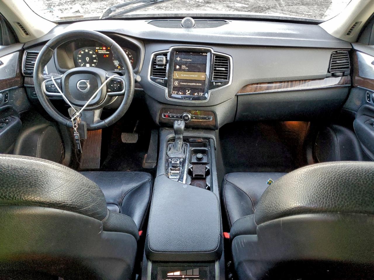 2016 VOLVO XC90 T6 photo 8