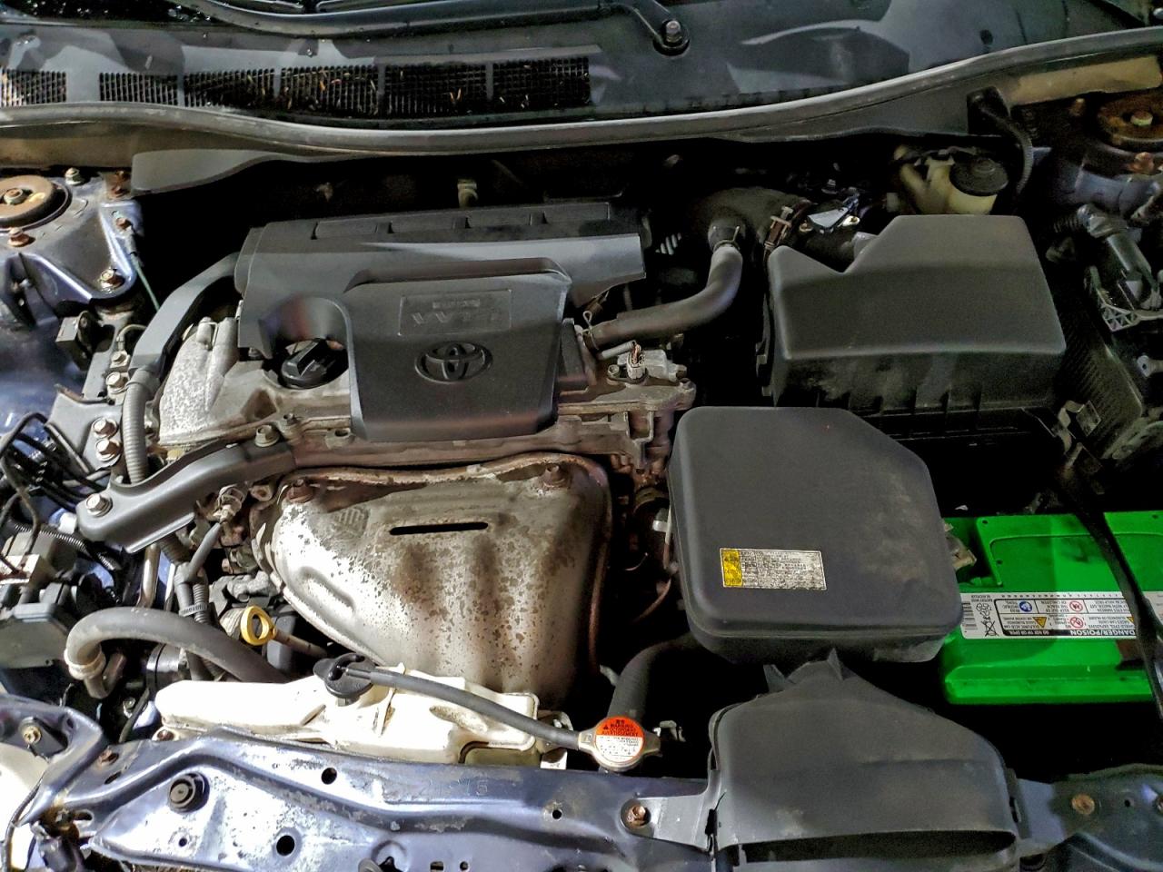 2016 TOYOTA CAMRY LE photo 11