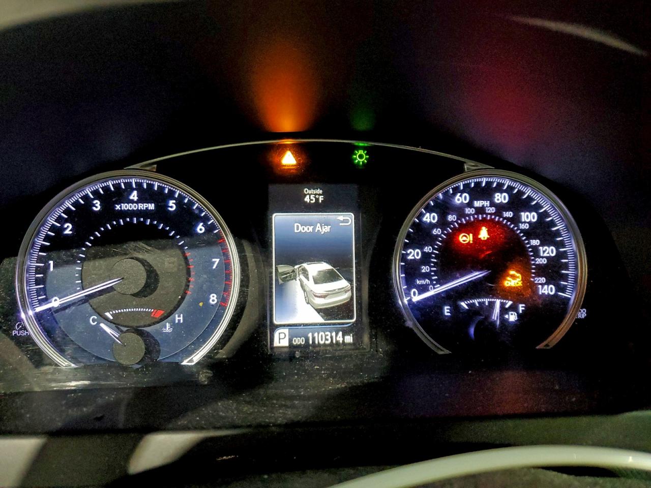 2016 TOYOTA CAMRY LE photo 9
