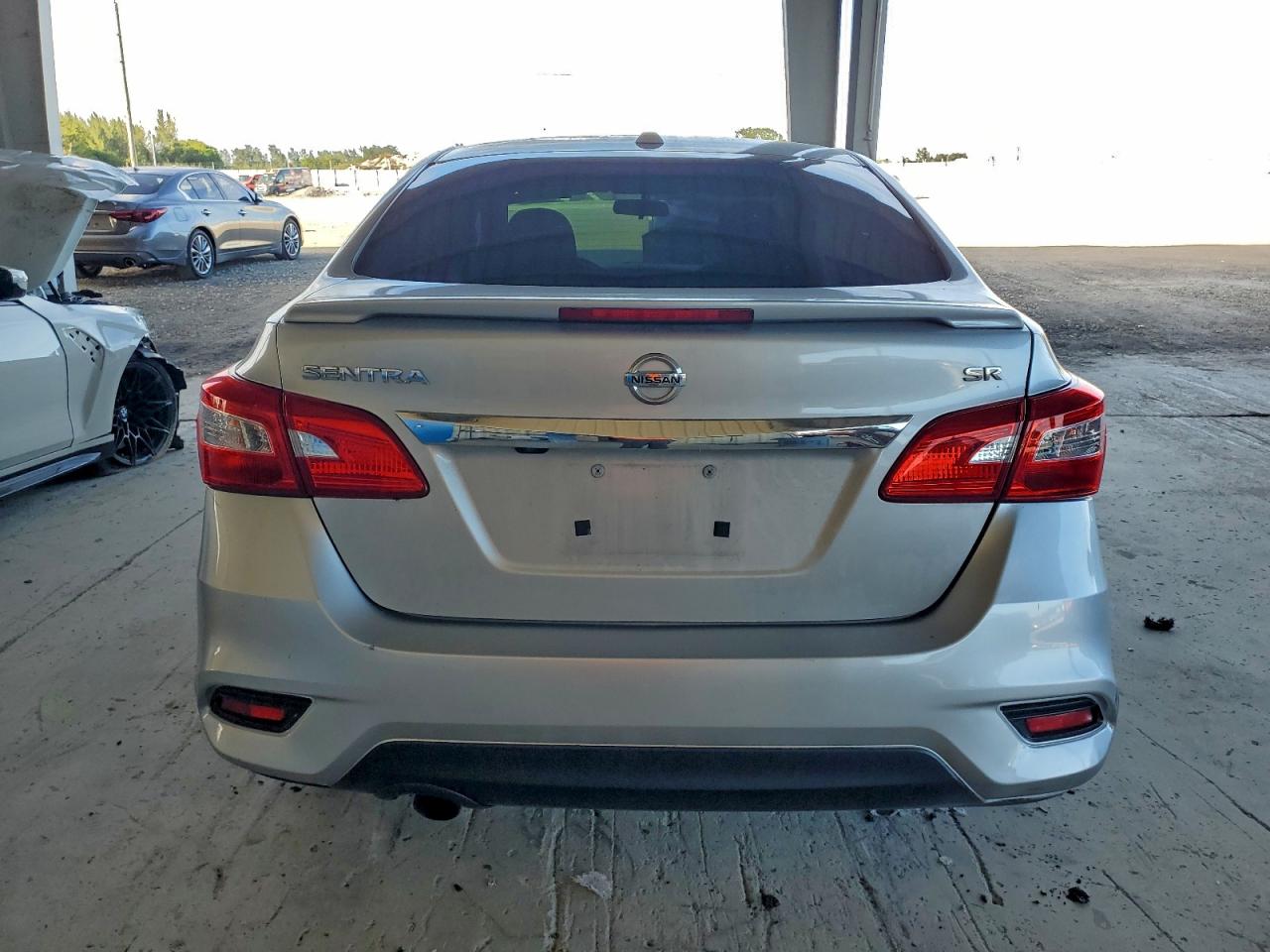 2018 NISSAN SENTRA S photo 6