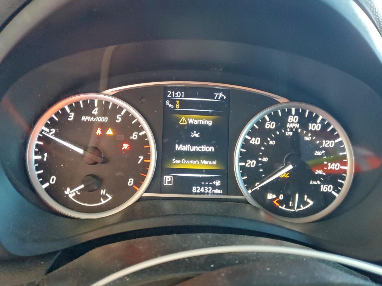 2018 NISSAN SENTRA S photo 9
