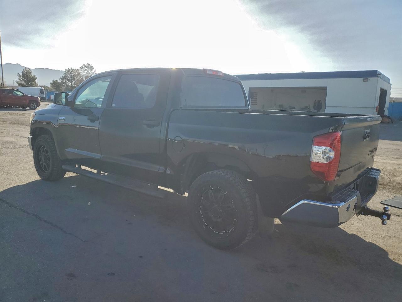2014 TOYOTA TUNDRA CREWMAX SR5 photo 2