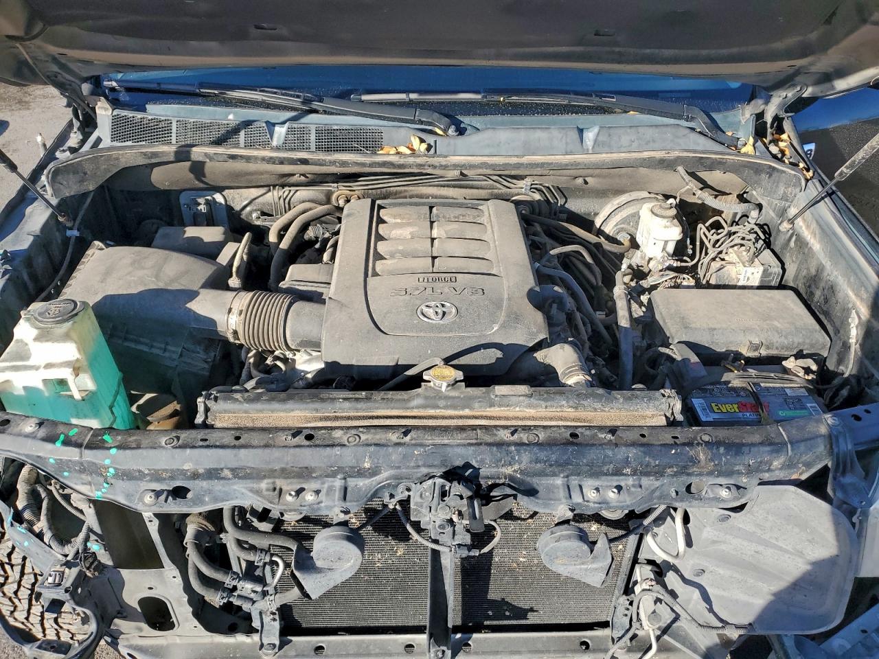 2014 TOYOTA TUNDRA CREWMAX SR5 photo 11