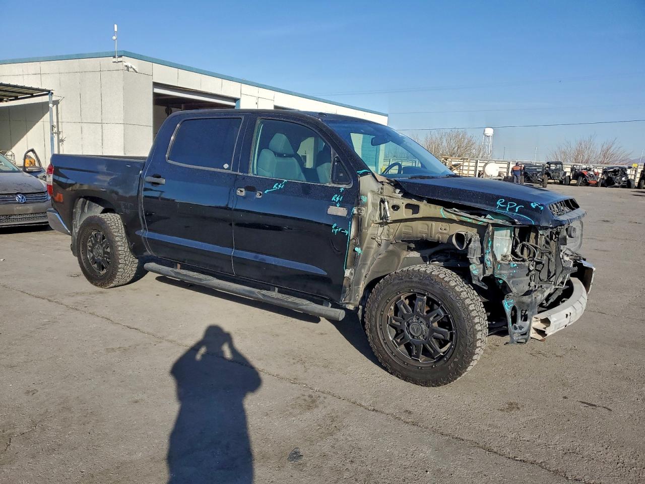 2014 TOYOTA TUNDRA CREWMAX SR5 photo 4