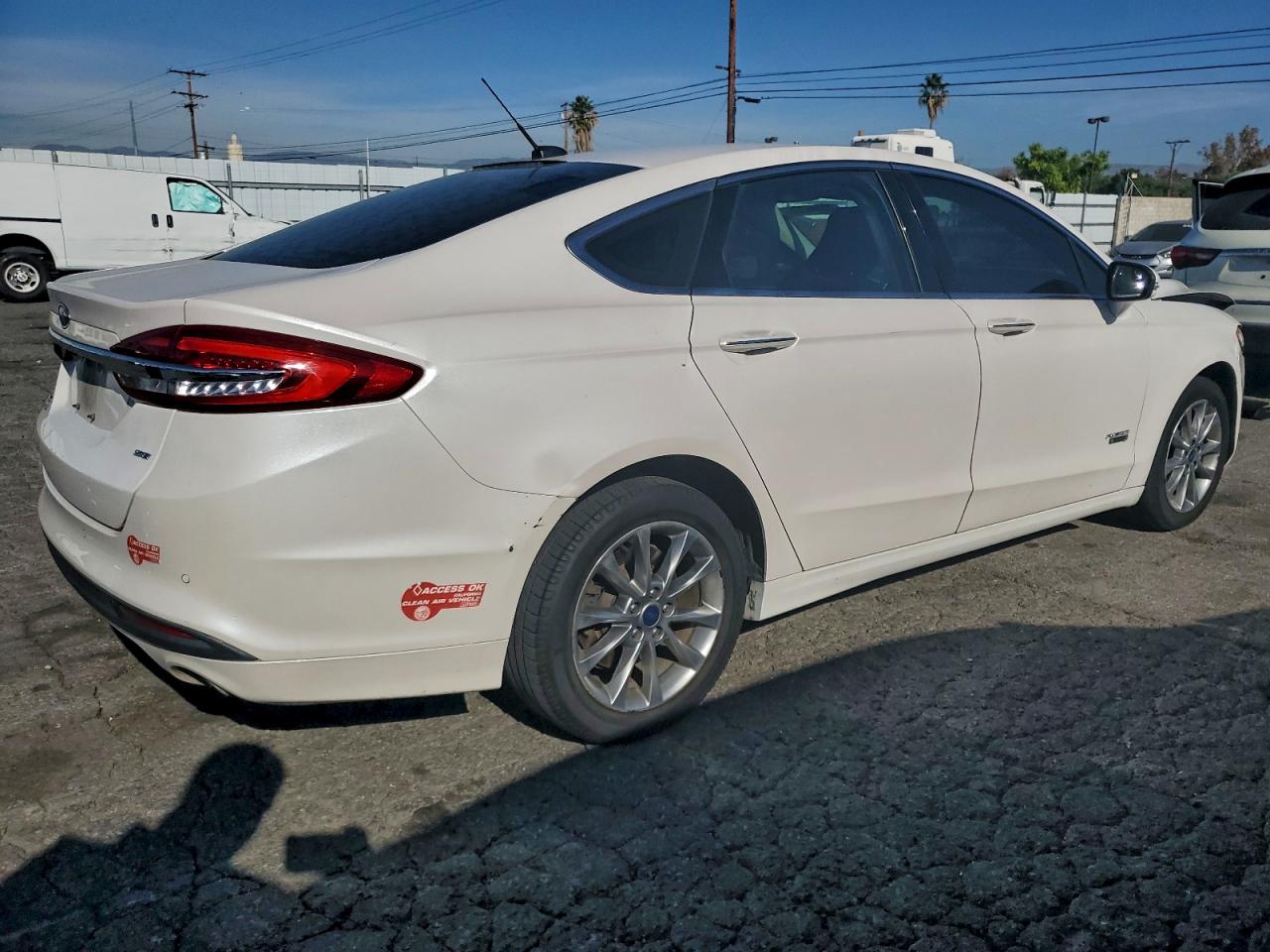 2018 FORD FUSION SE PHEV photo 3