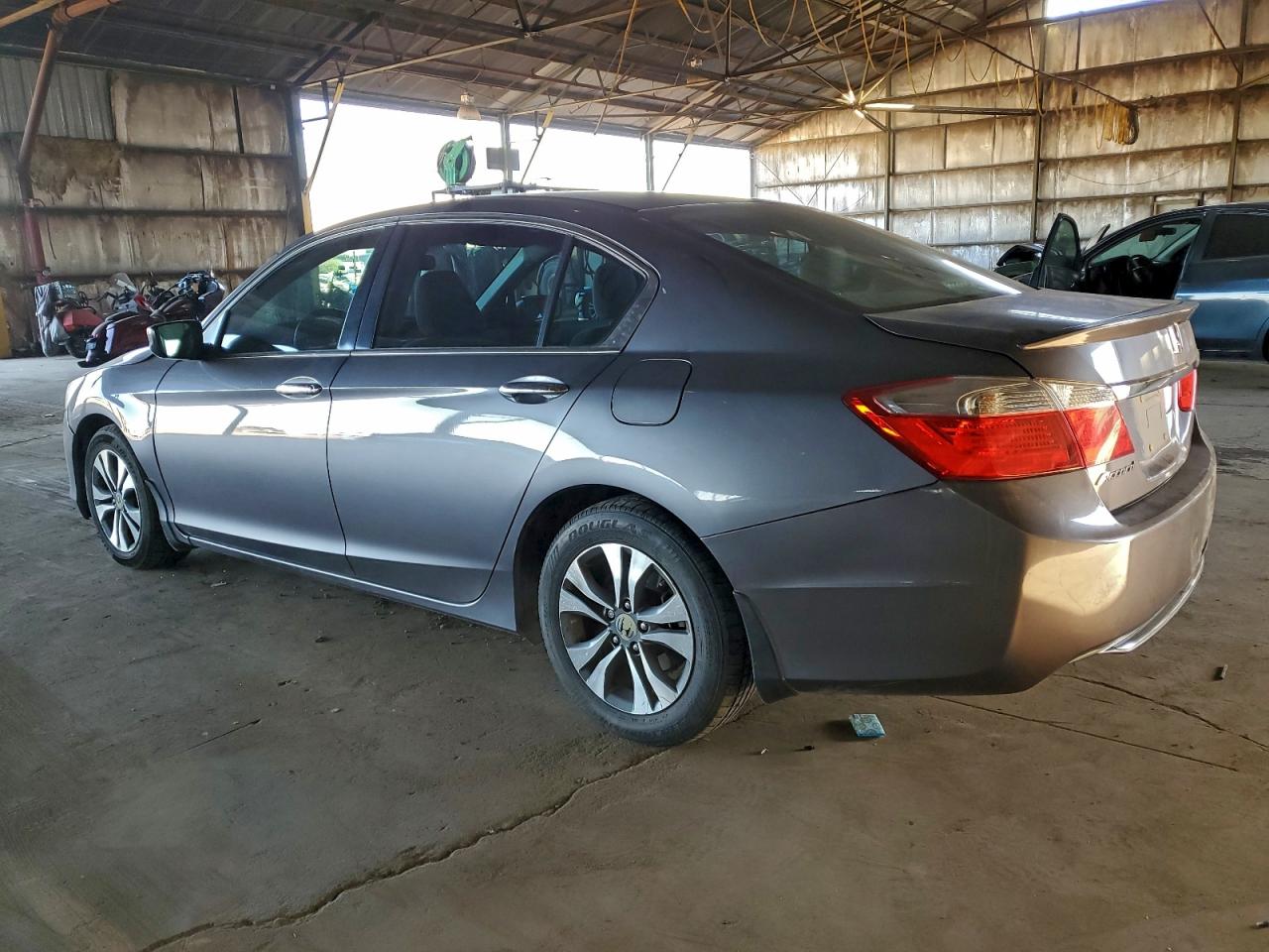 2015 HONDA ACCORD LX photo 2