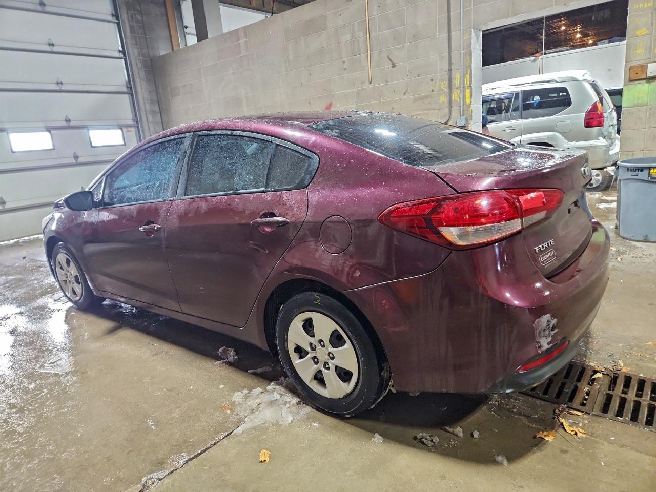 2017 KIA FORTE LX photo 2