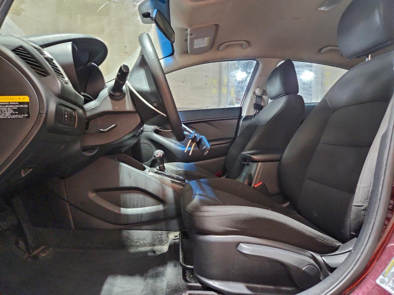 2017 KIA FORTE LX photo 7
