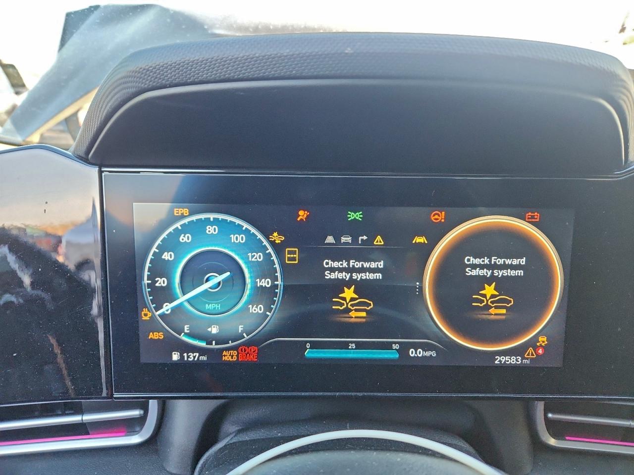 2024 HYUNDAI ELANTRA SEL photo 9
