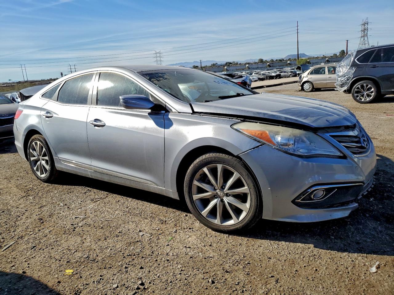 2015 HYUNDAI AZERA photo 4
