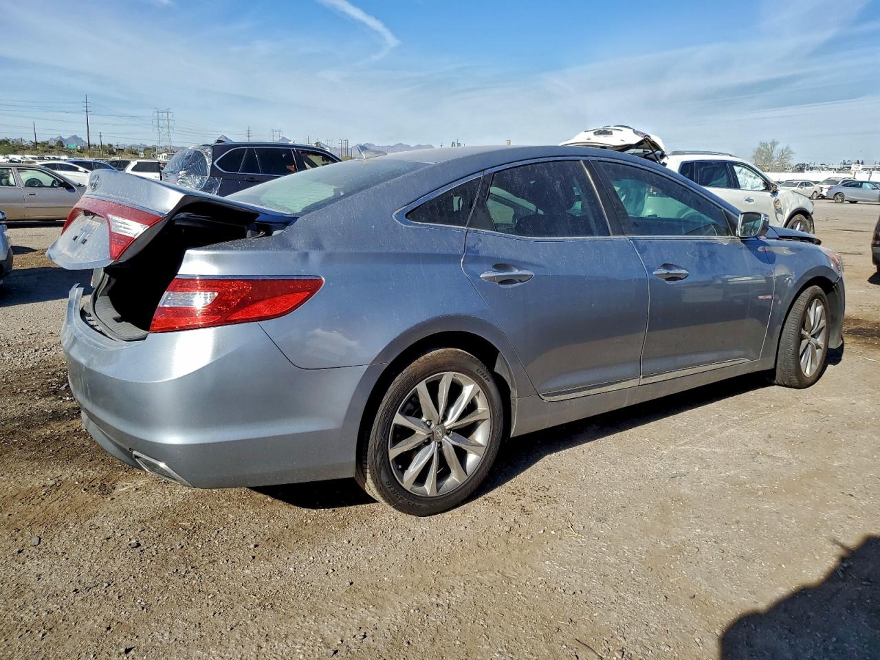 2015 HYUNDAI AZERA photo 3