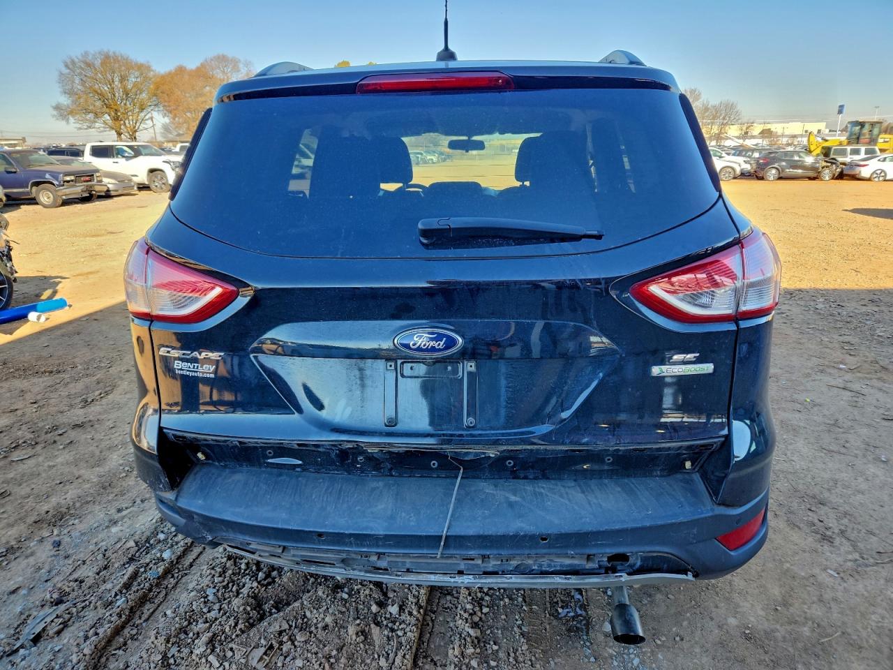 2016 FORD ESCAPE SE photo 6