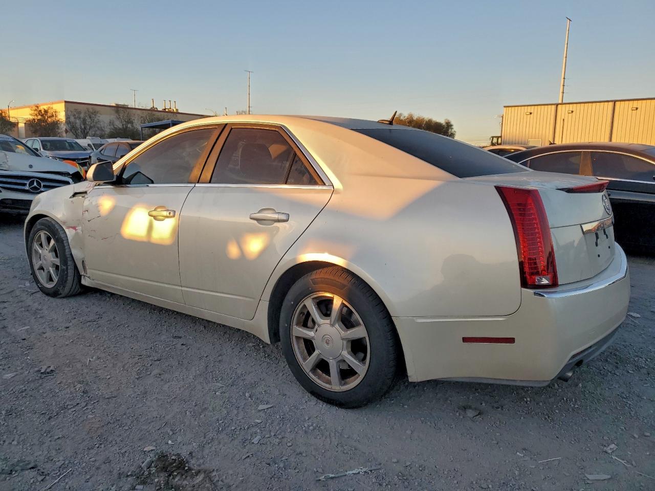 2008 CADILLAC CTS photo 2