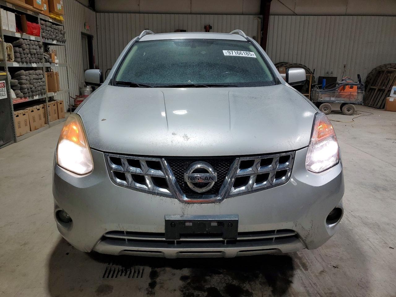 2013 NISSAN ROGUE S photo 5