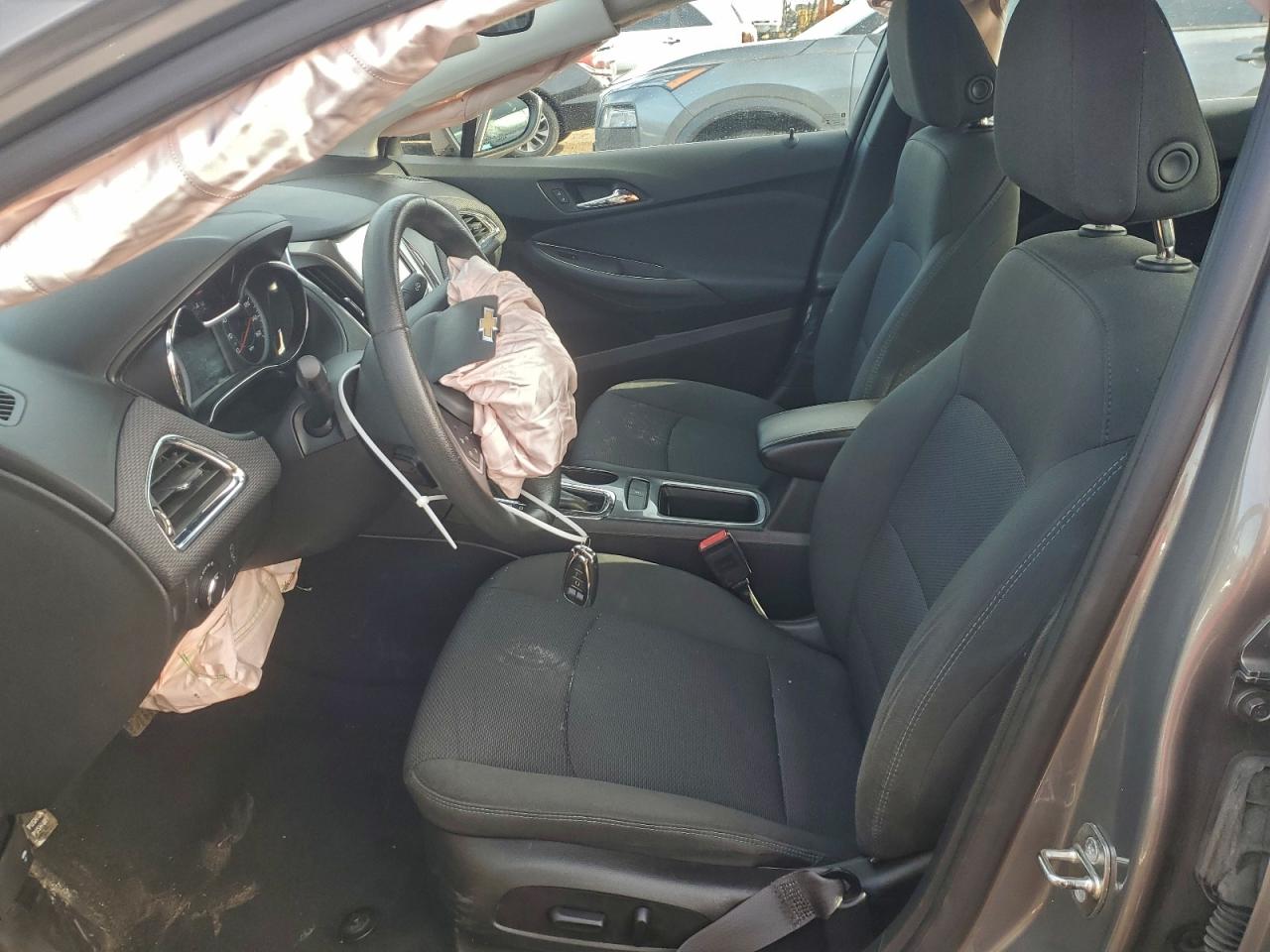 2017 CHEVROLET CRUZE LT photo 7