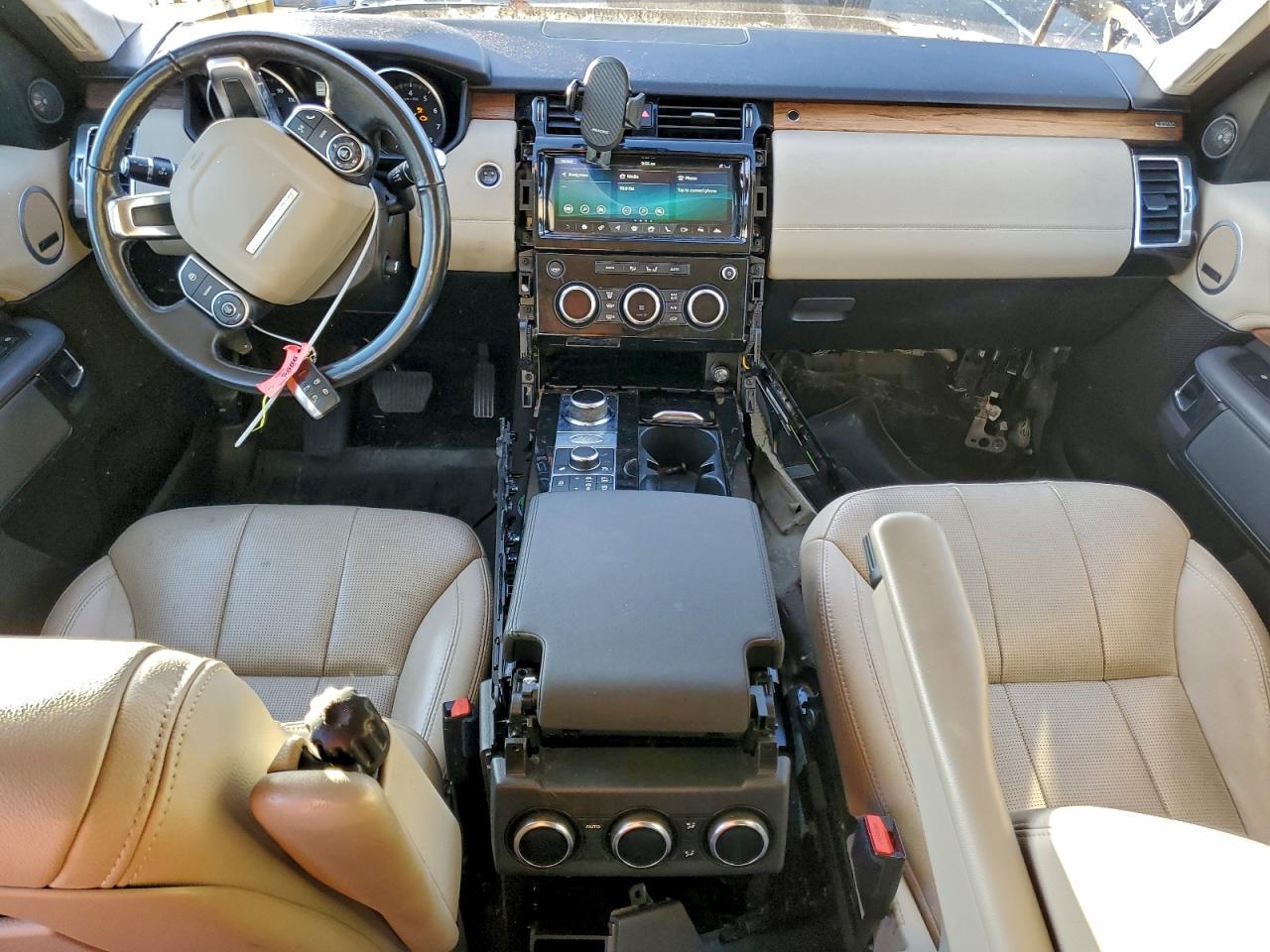 2017 LAND ROVER DISCOVERY HSE photo 8