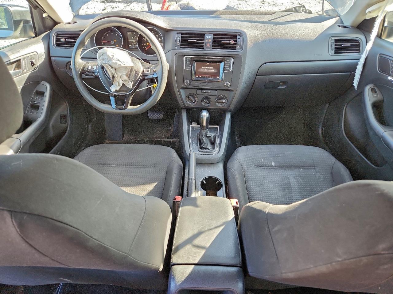 2016 VOLKSWAGEN JETTA S photo 8