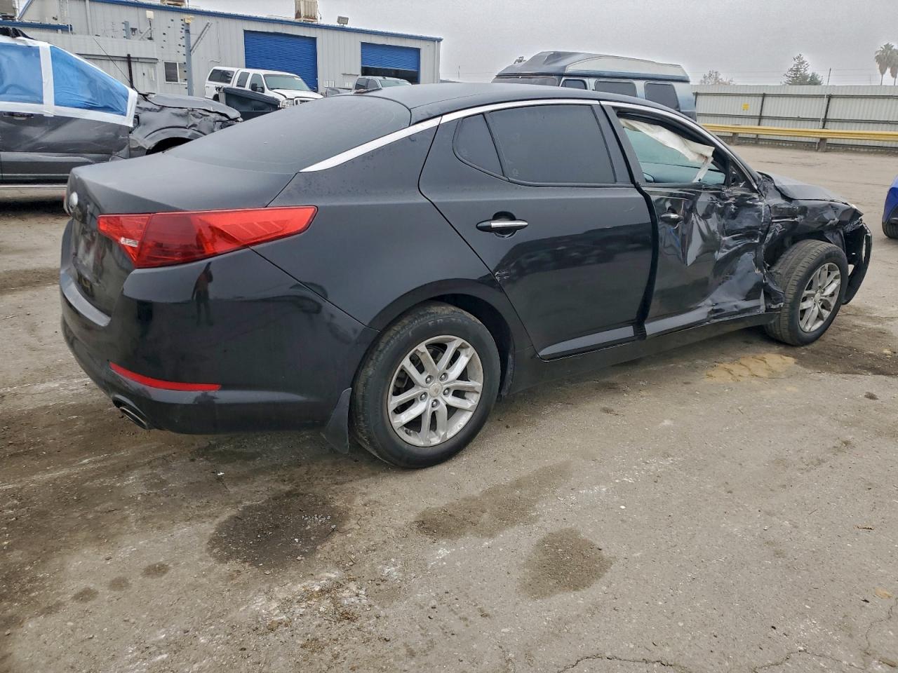 2013 KIA OPTIMA LX photo 3