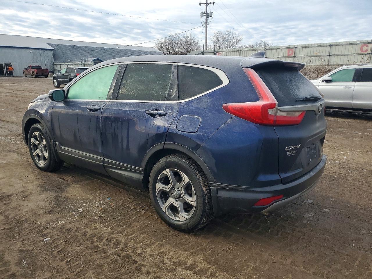 2017 HONDA CR-V EX photo 2