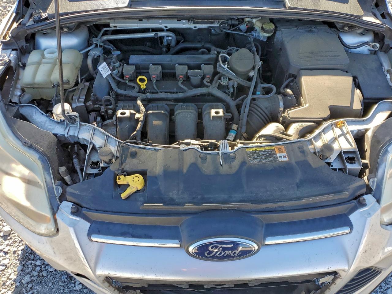 2014 FORD FOCUS SE photo 11