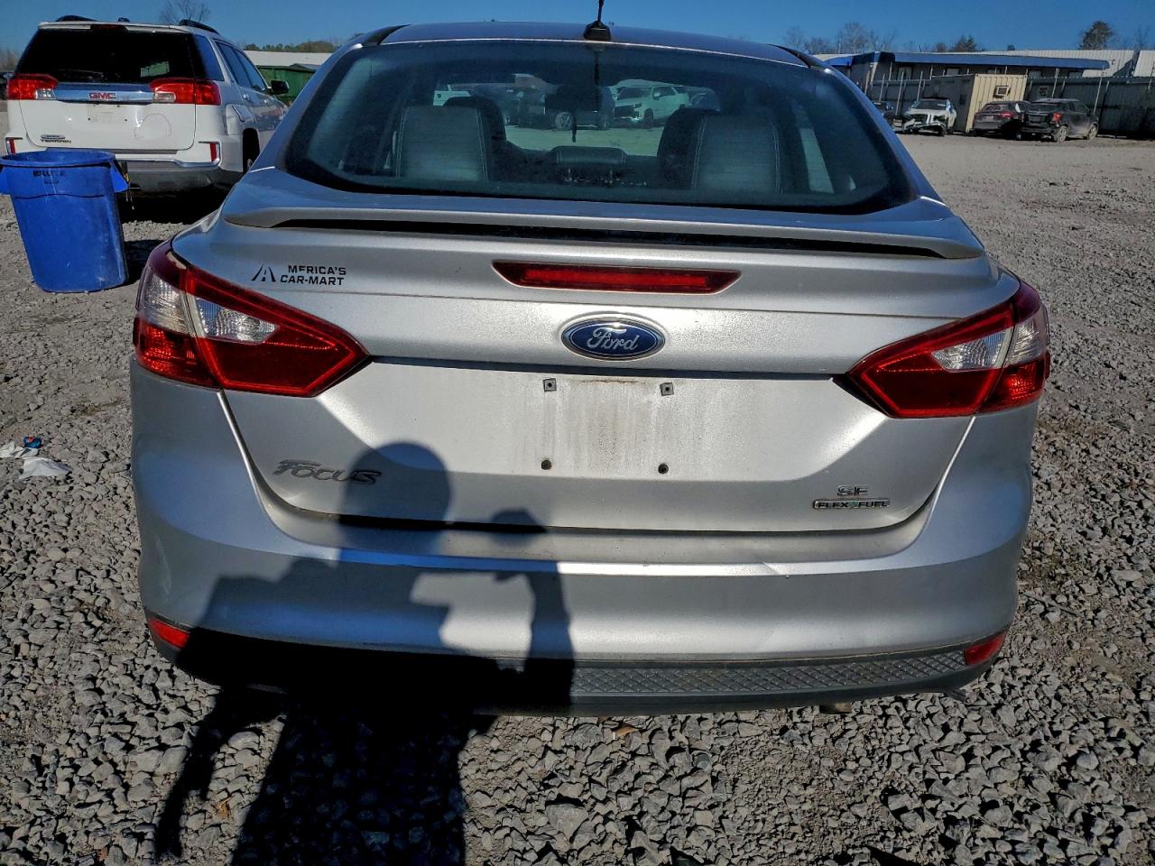2014 FORD FOCUS SE photo 6