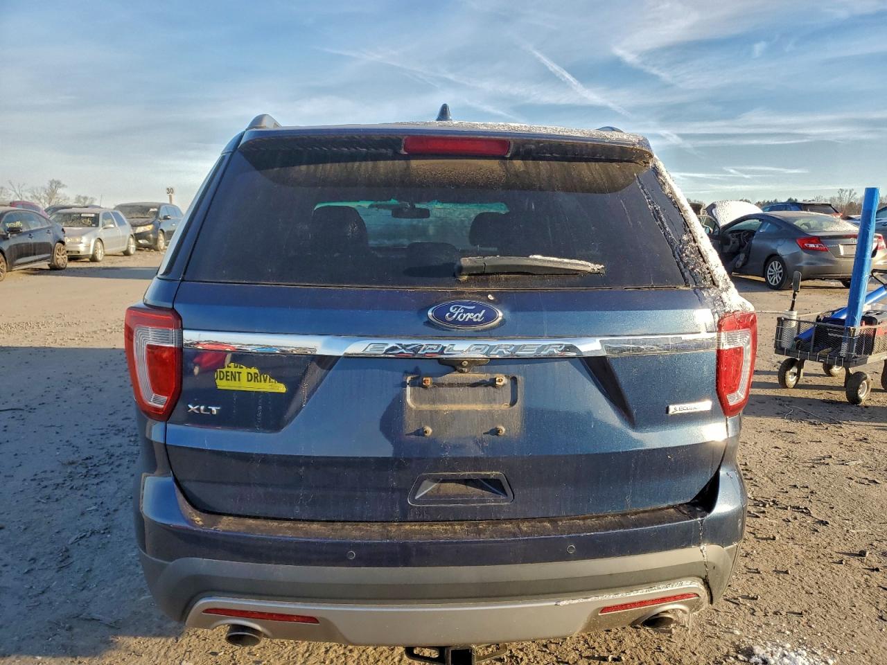 2016 FORD EXPLORER XLT photo 6