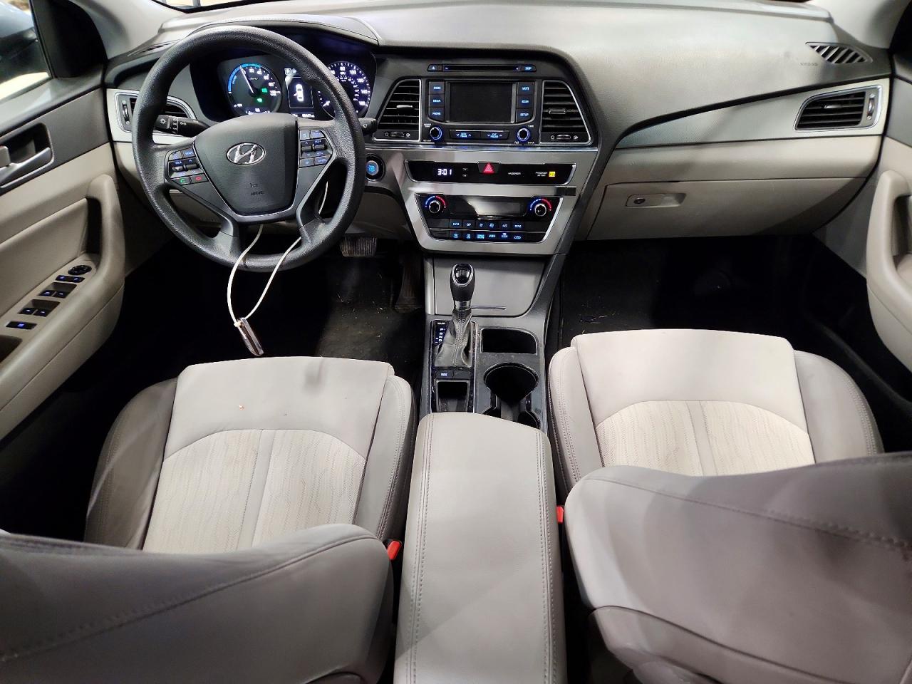 2016 HYUNDAI SONATA HYBRID photo 8