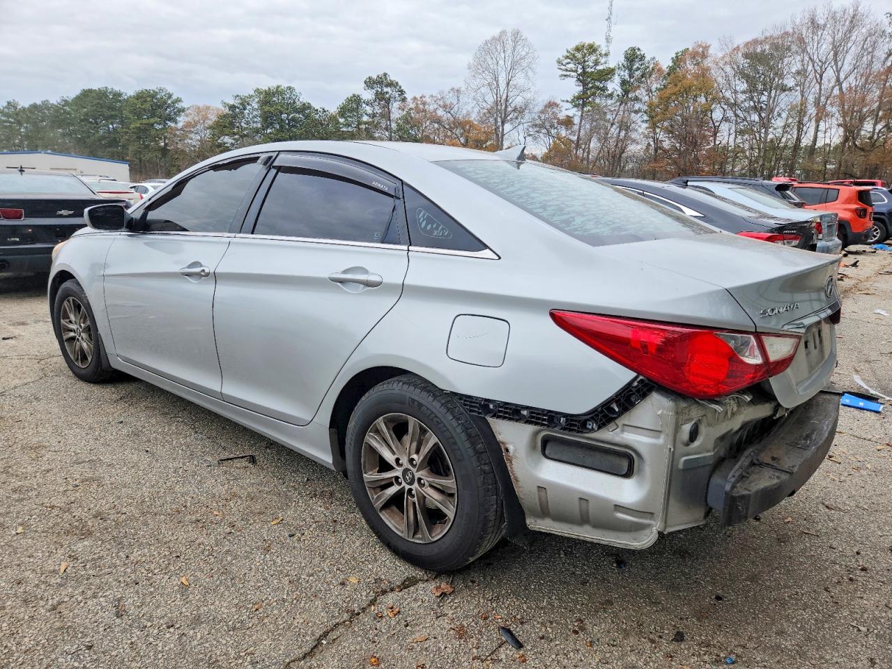 2013 HYUNDAI SONATA GLS photo 2