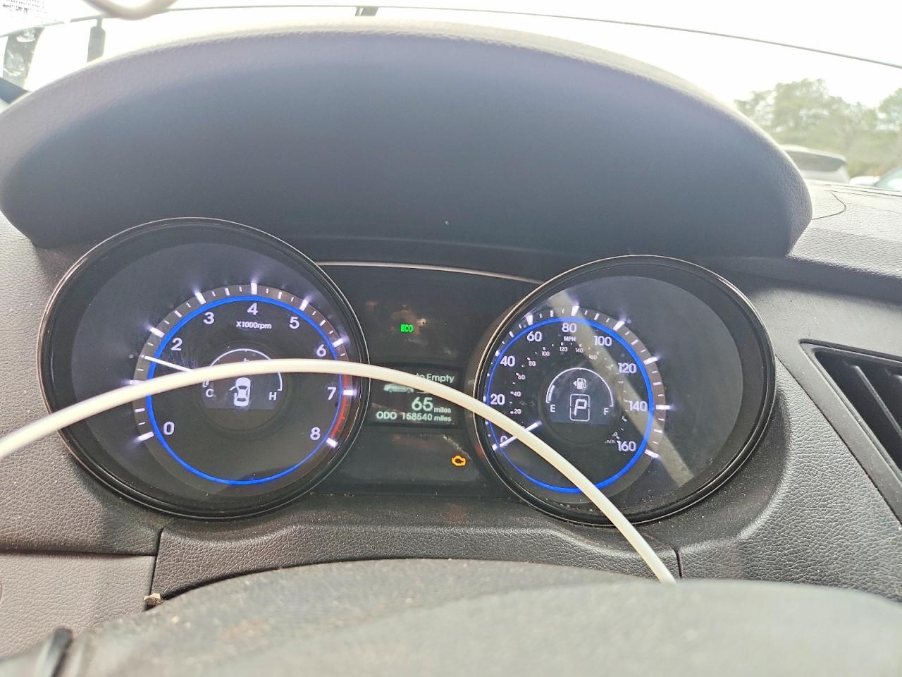 2013 HYUNDAI SONATA GLS photo 9