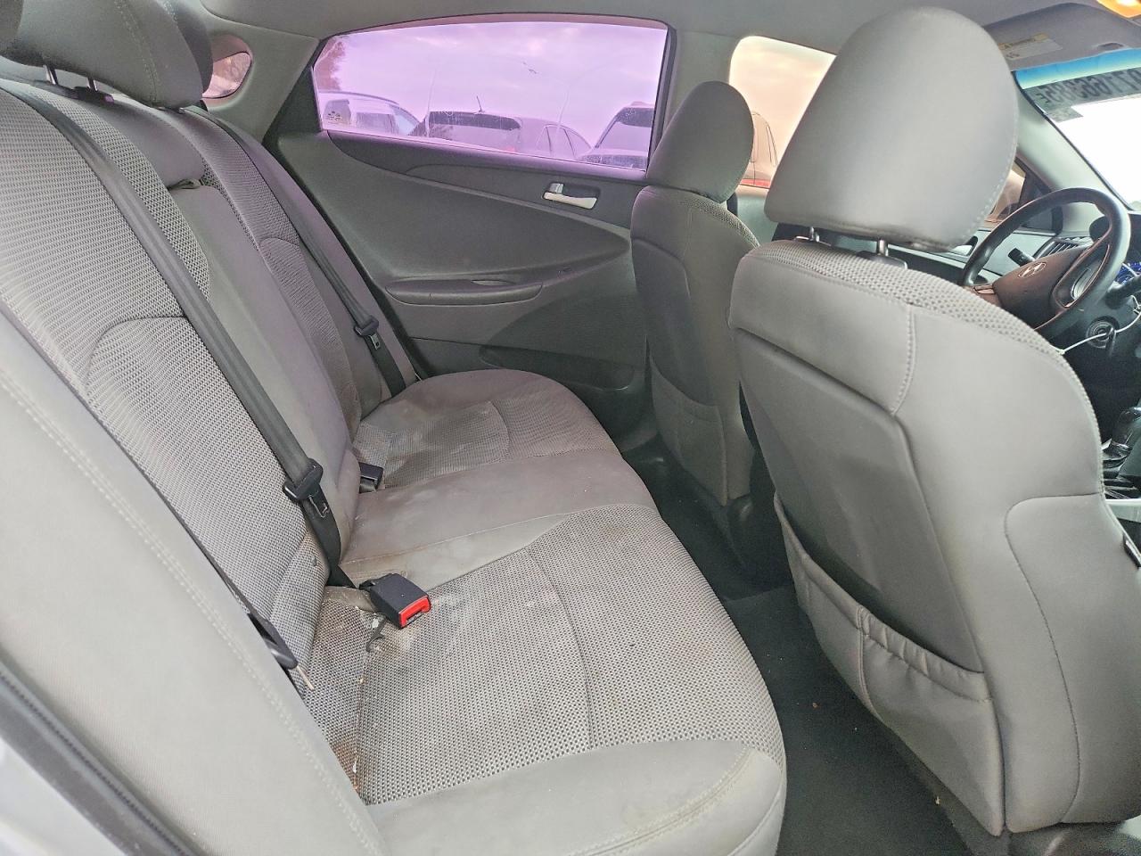2013 HYUNDAI SONATA GLS photo 10